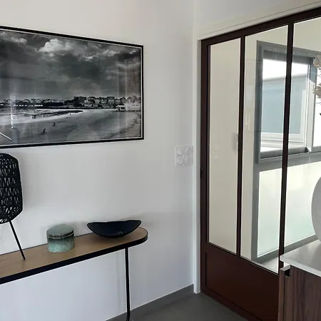 Superbe 140 M², 4 Chambres, Terrasse 120 M², Parking, Centre-ville De - Fr-1-539-59 Apartment *